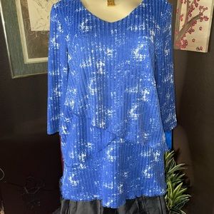 💙 GUC M Made in Canada Lasania Top